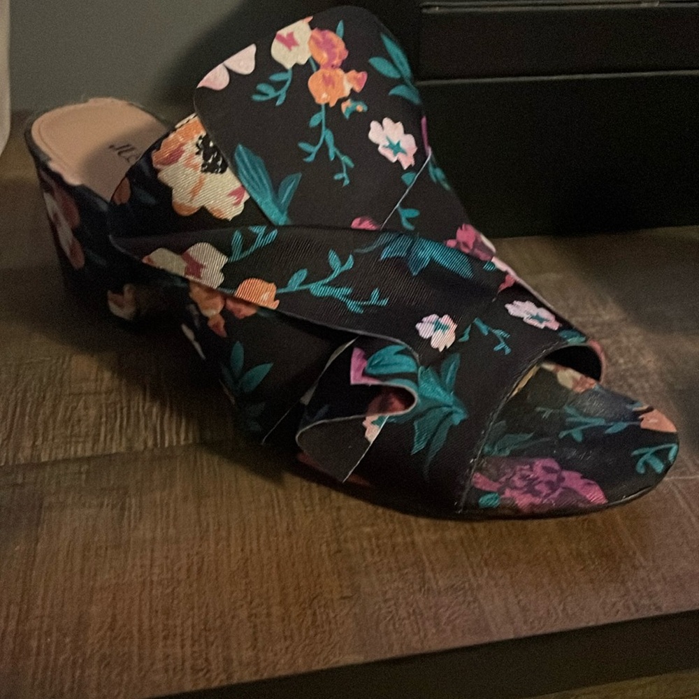 Just Fab Sandles